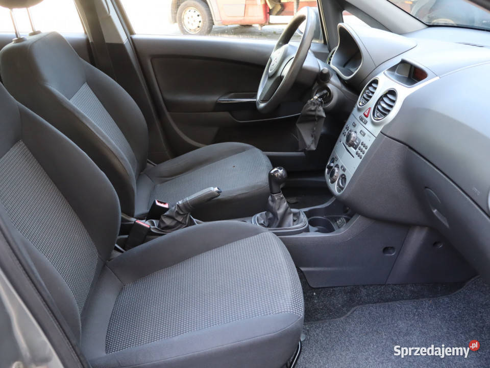 Opel Corsa 12