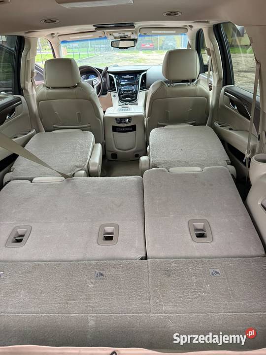 Cadilac Escalade Premium IV 2016 7 osób ESV 165 nieuszkodzony Prądocin
