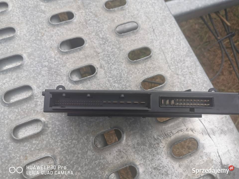 Moduł komfortu BMW E90 10681810