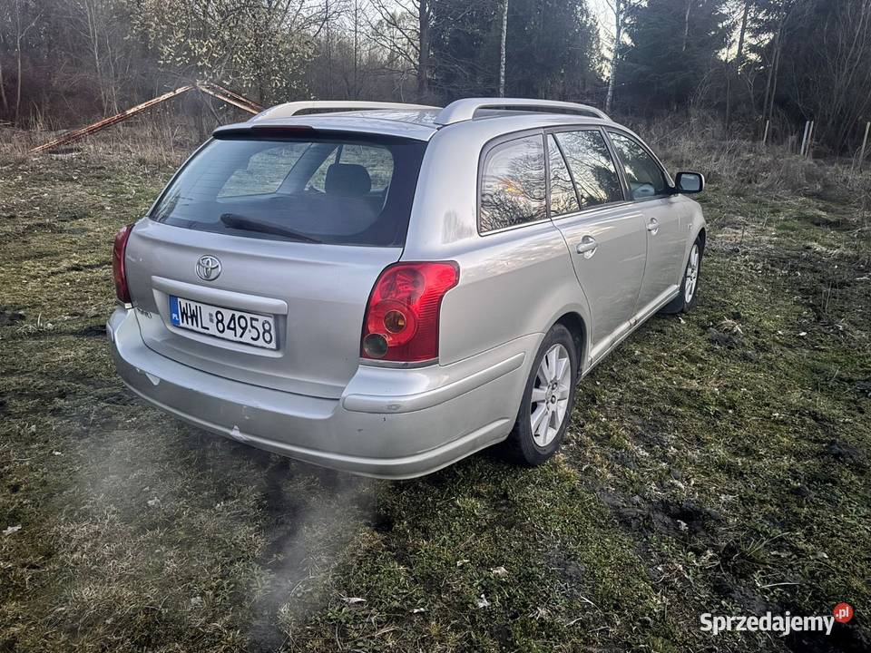 Toyota Avensis 2003r 20 benzyna Puszcza Mariańska