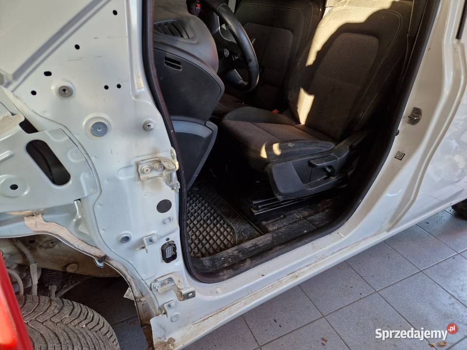 Próg Mercedes Citan W420 Renault Kangoo IV Złocieniec