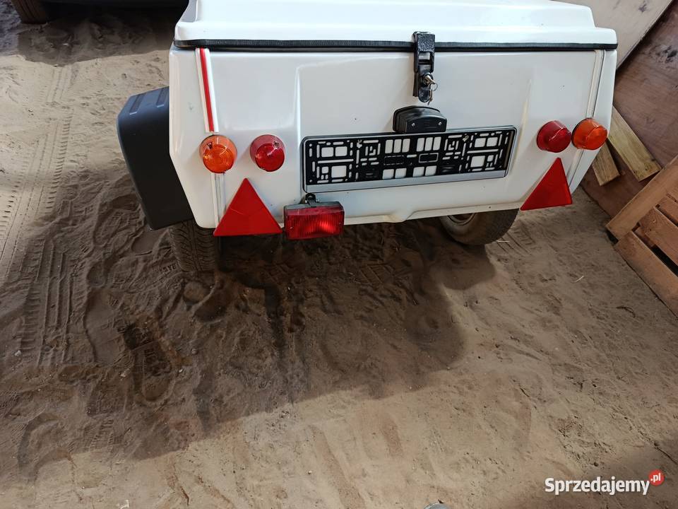 Przyczepka Niewiadów N250 PRL Niewiadów Mierzawa