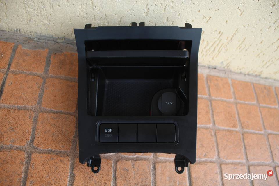 POPIELNICZKA VW GOLF V 1K0857961 osobowe