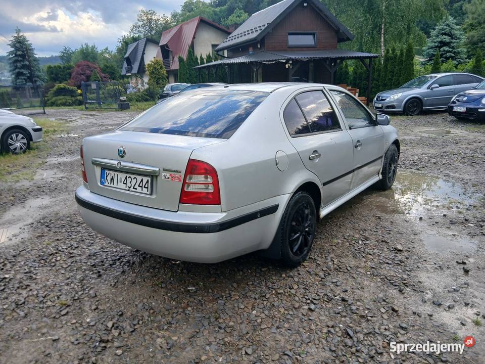 Skoda Octavia 14 benz 03r nieuszkodzony małopolskie Nowy Sącz sprzedam