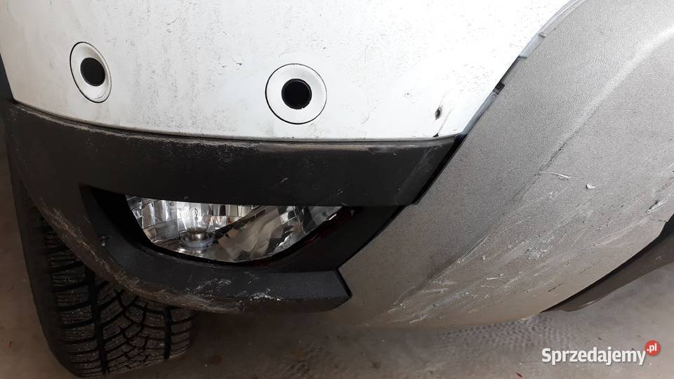 Zderzak tył Dacia Duster 2