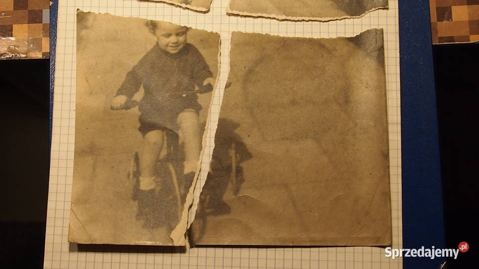 Fotografia dziecko na trójkołowym rowerku czasy śląskie Tychy sprzedam