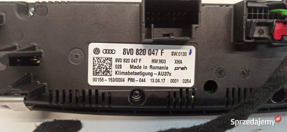 AUDI Q2 PANEL KLIMATYZACJI 8V0820047F dolnośląskie