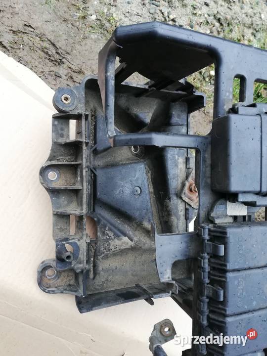 Podstawa mocowanie akumulatora obudowa skoda osobowe