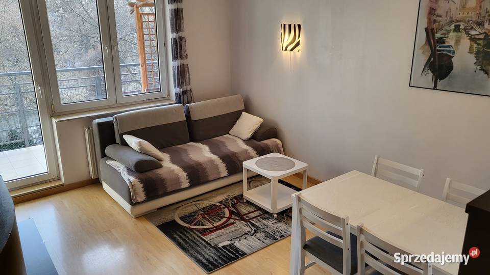 Wynajmę mieszkanie 40 m2 2 pokoje Broniewskiego Warszawa