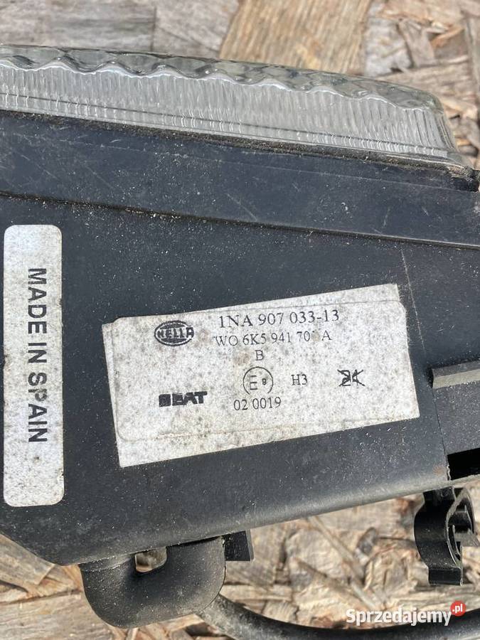 Seat Toledo halogen lampa przeciwmgielna lewa Kłodzko sprzedam