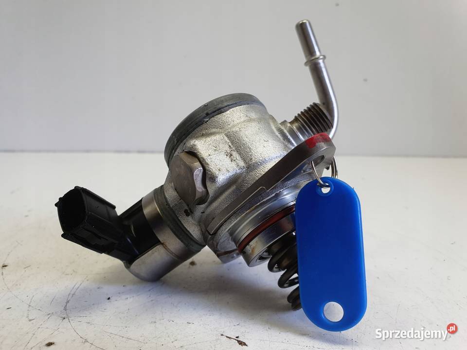 Volvo V40 II 15 T2 POMPA PALIWA wtryskowa