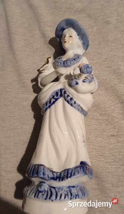 Porcelanowa figurka dziewczyna z bukietem i Porcelana i szkło Koźminek