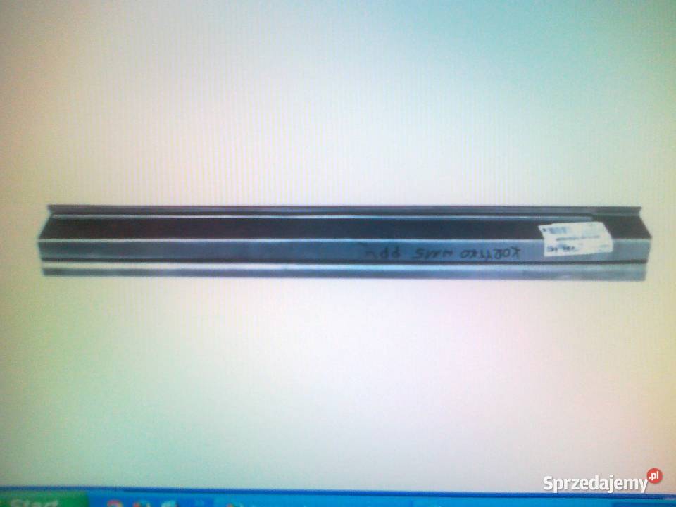 Drzwi Przód Korytko Mercedes W114 W115 6877 części blacharskie Pruszków sprzedam