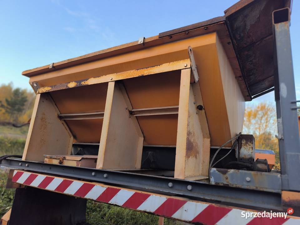 solarka piaskarka pług odśnieżny do śniegu Arvel podkarpackie Tarnobrzeg