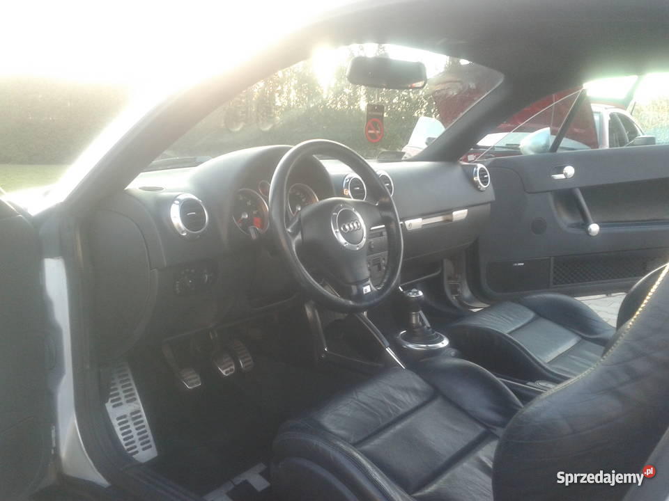 AUDI TT 8N 180 srebrny