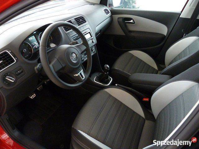Volkswagen Polo czerwony pomorskie Gdynia sprzedam