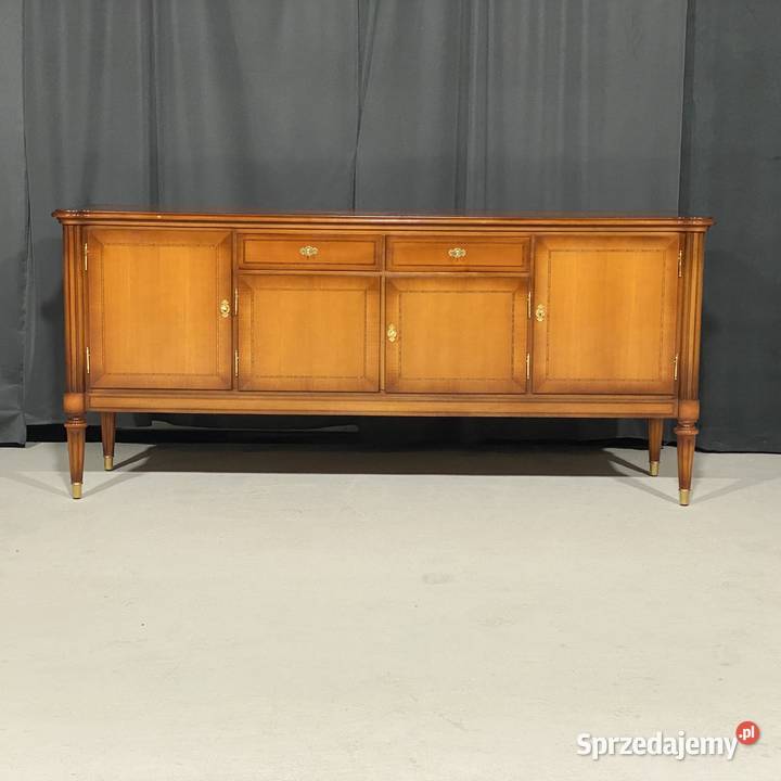 Intarsjowany wiśniowy kredens z witryną na Gryfice