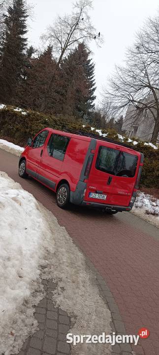 Opel Vivaro 19 DTI 101 6 biegów Hak Brygadówka relingi dachowe podkarpackie