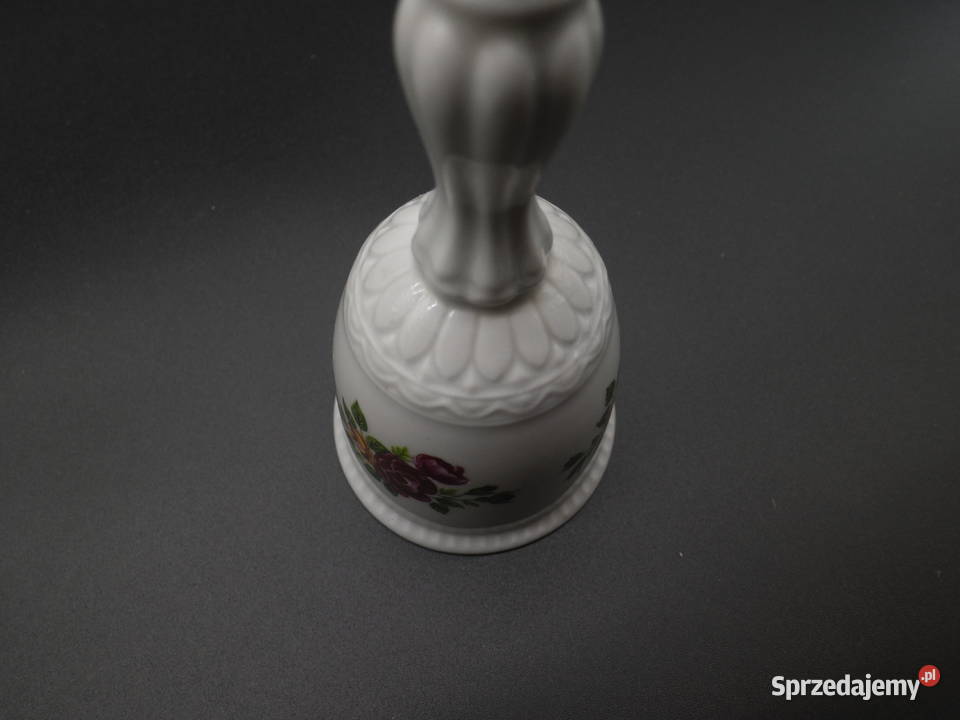 Dzwonek porcelanowy LIPPELSDORF GDR wielkopolskie Raszków