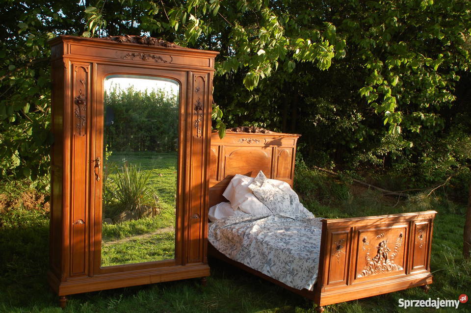 Francuska piękna szafa z kryształowym lustrem z Lublin