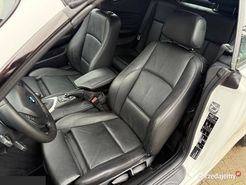 BMW Seria 1 118i 143 2011r Stan perfekcyjny