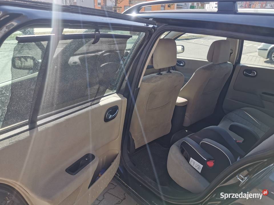 Renault Megane 2 kombi 16 16v benzyna LPG hak Rok produkcji 2006 Wrocław