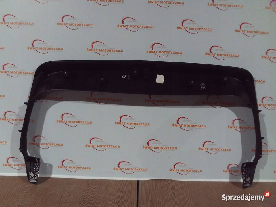 JEEP AVENGER 24r tapicerka klapy tył góra Tapicerki samochodowe Kielce