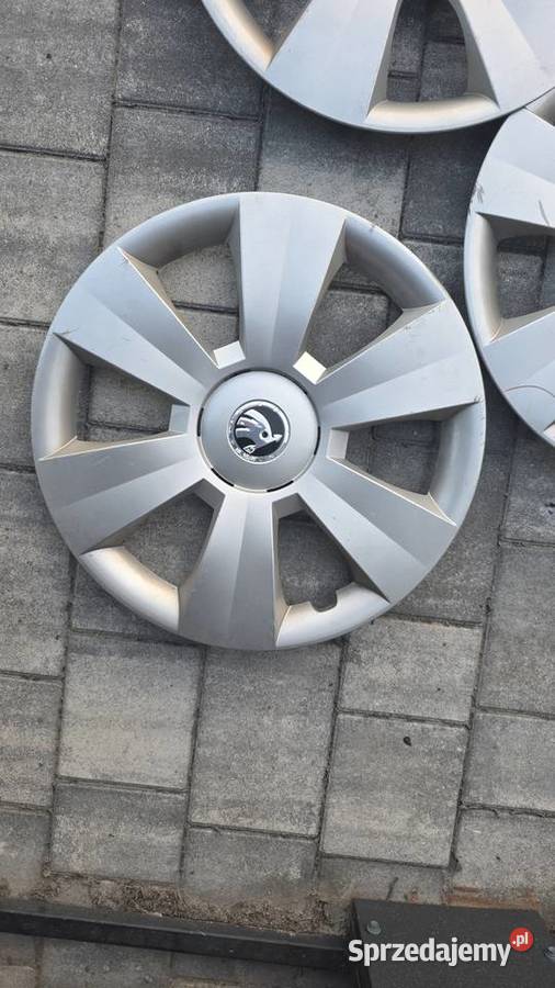 Kołpaki Skoda r15