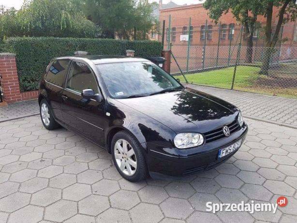 VW golf 4 na sprzedajemy nie moge dodać zdjęć światła przeciwmgielne sprzedam