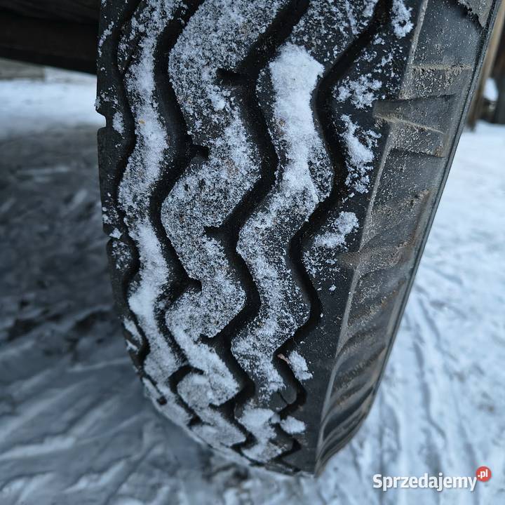 Przyczepka rolnicza jednoosiowa nieuszkodzony łódzkie