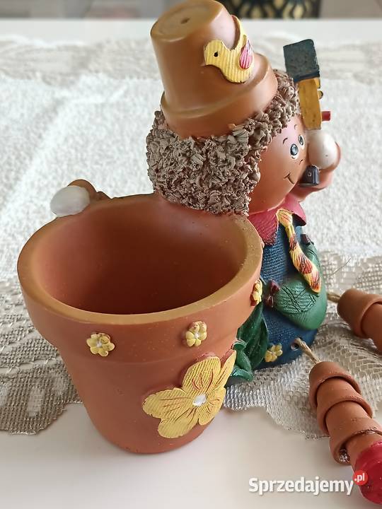 Doniczka osłonka dekoracja ogrodowa na kwiaty Zamość