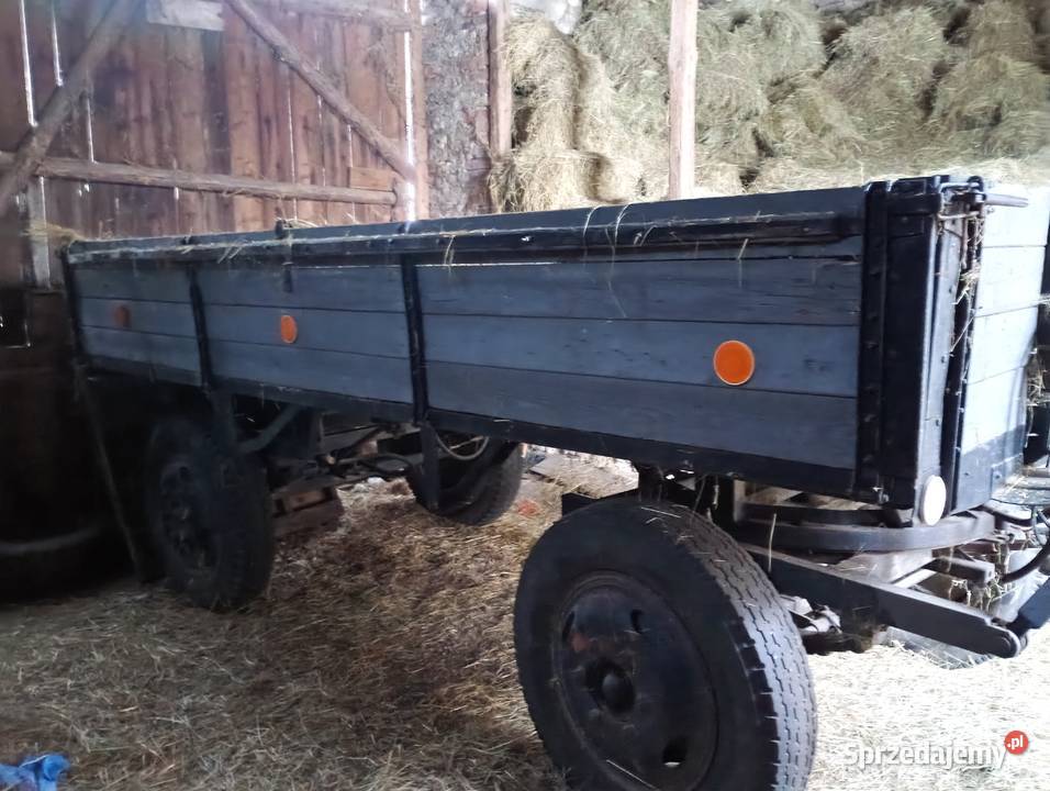 Przyczepa rolnicza nieuszkodzony Maszyny rolnicze sprzedam