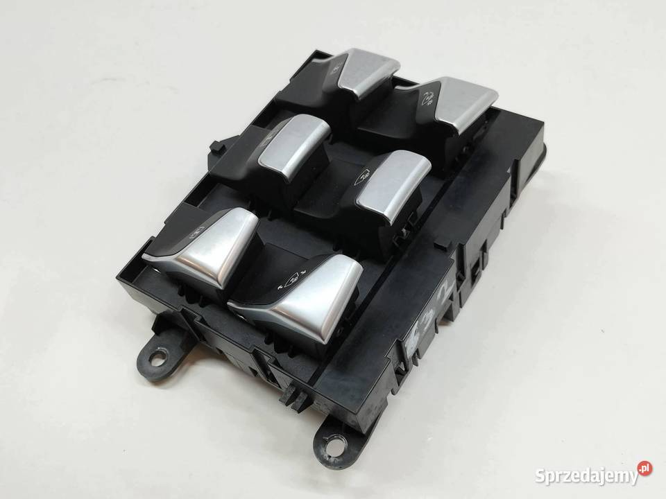 PRZEŁĄCZNIK PANORAMY ROLETY 96785850ZD Citroen Rok produkcji 2013