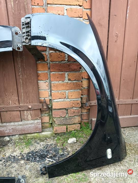 Błotnik a4 b6 s4 LY9B małysz czarny sprzedam