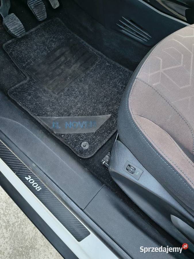 Peugeot 2008 12 benzyna 2013r Historia CEPiK wielkopolskie