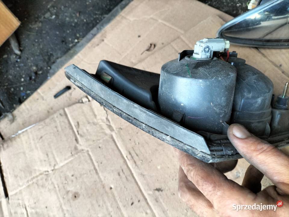 LAMPA TYŁ TYLNA KLAPA PRAWA MAZDA 6 GG Kamień-Kolonia