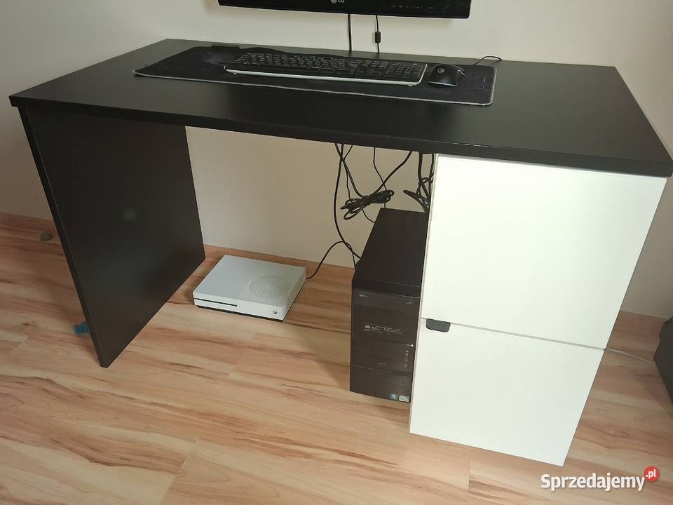 Biurko młodzieżowe VOX Young 120 73cm śląskie Kalety