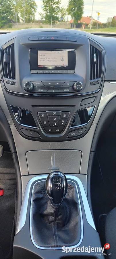 Opel Insignia 20 CDTI światła przeciwmgielne