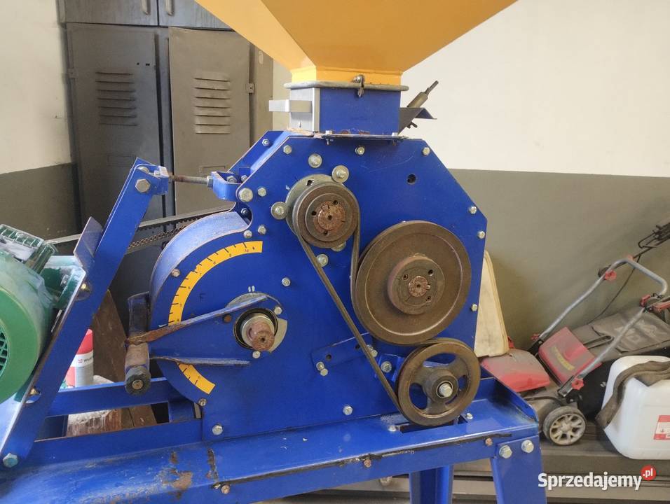 Gniotownik do zboża skjold 3walcowy Maszyny rolnicze podlaskie Łomża