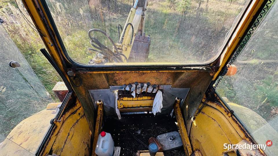 Koparkoładowarka Massey Ferguson 50R sprawna Rok produkcji 1982 świętokrzyskie Chmielnik