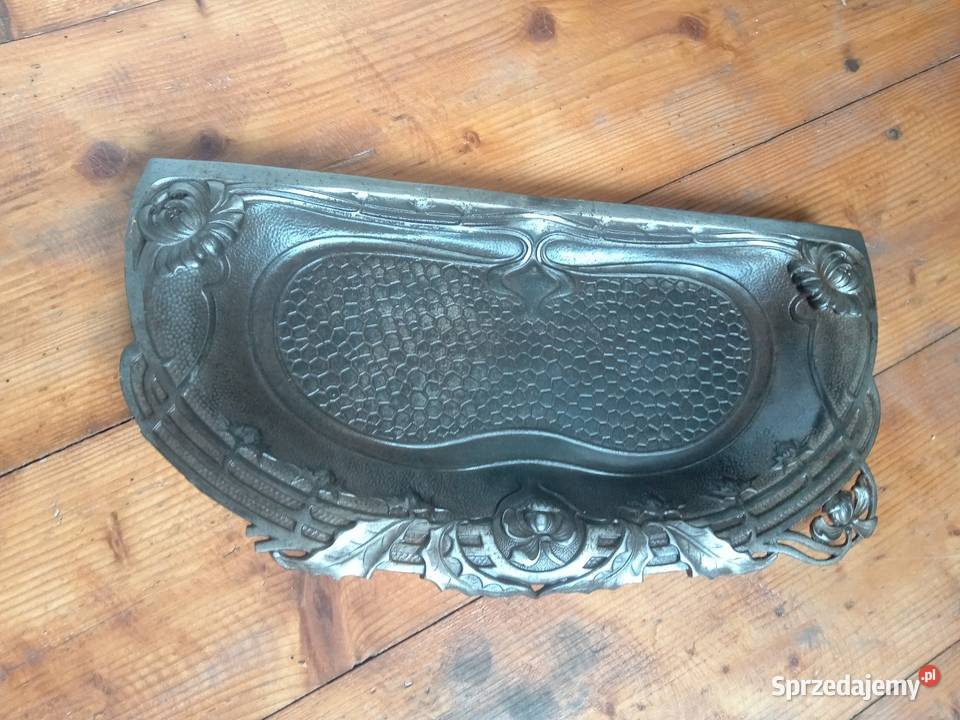 Popielnik renowacji Gdów