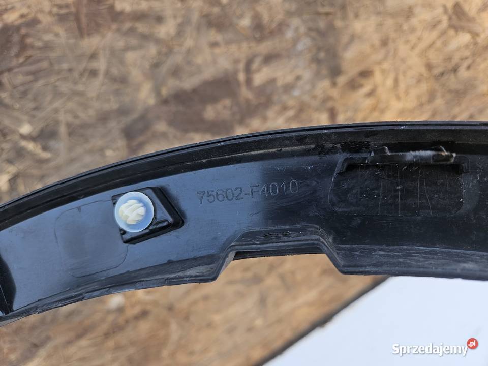 TOYOTA CHR LISTWA BŁOTNIKA LEWY PRZÓD LEWA Międzychód
