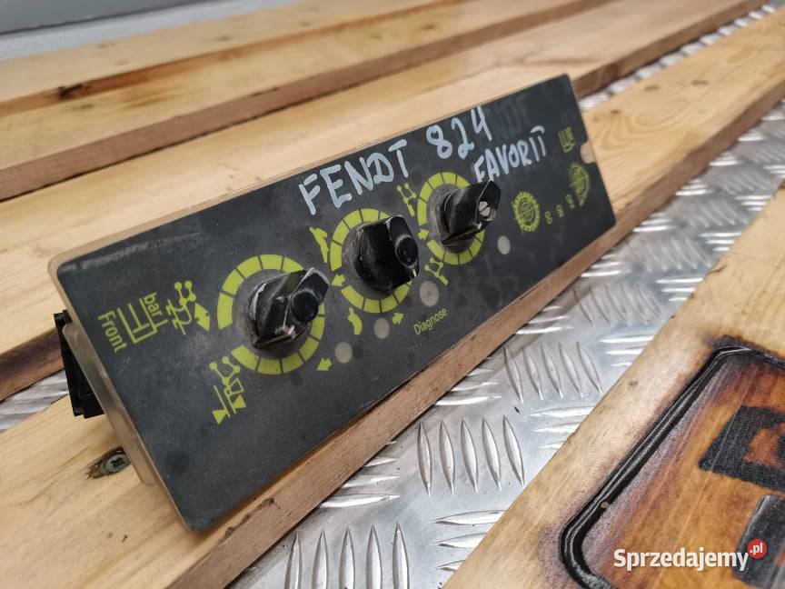 Panel sterowania tylnym podnośnikiem Fendt 824 Wilkowo