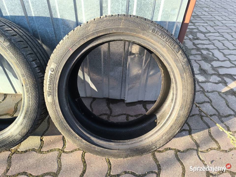 Opony Barum Bravuros 3 HM 225 45 r17 2 sztuki