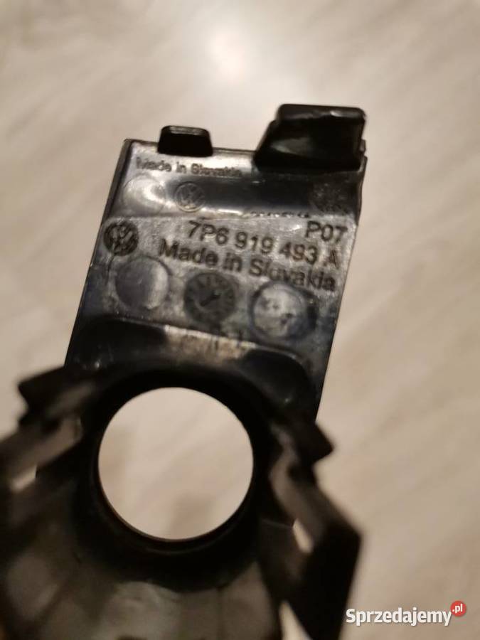 VW TOUAREG II LEWY KOSZYK Z PDC GRILLA osobowe Międzychód