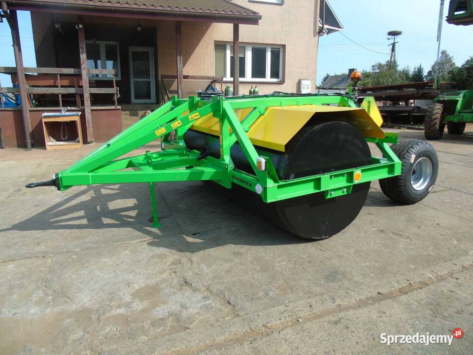 Wał łąkowy walec drogowy 15m do 4 m DARMEX nieuszkodzony Barszcze