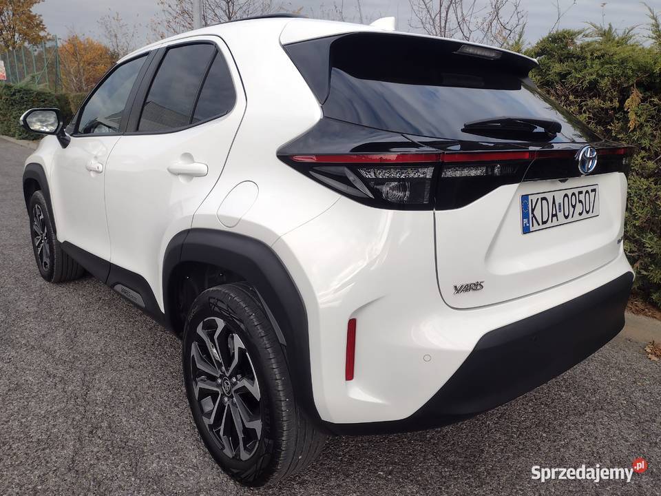 15 Hybryda 7 NAVI Kamera FULLLED Grzane fotele 1500cm3 sprzedam