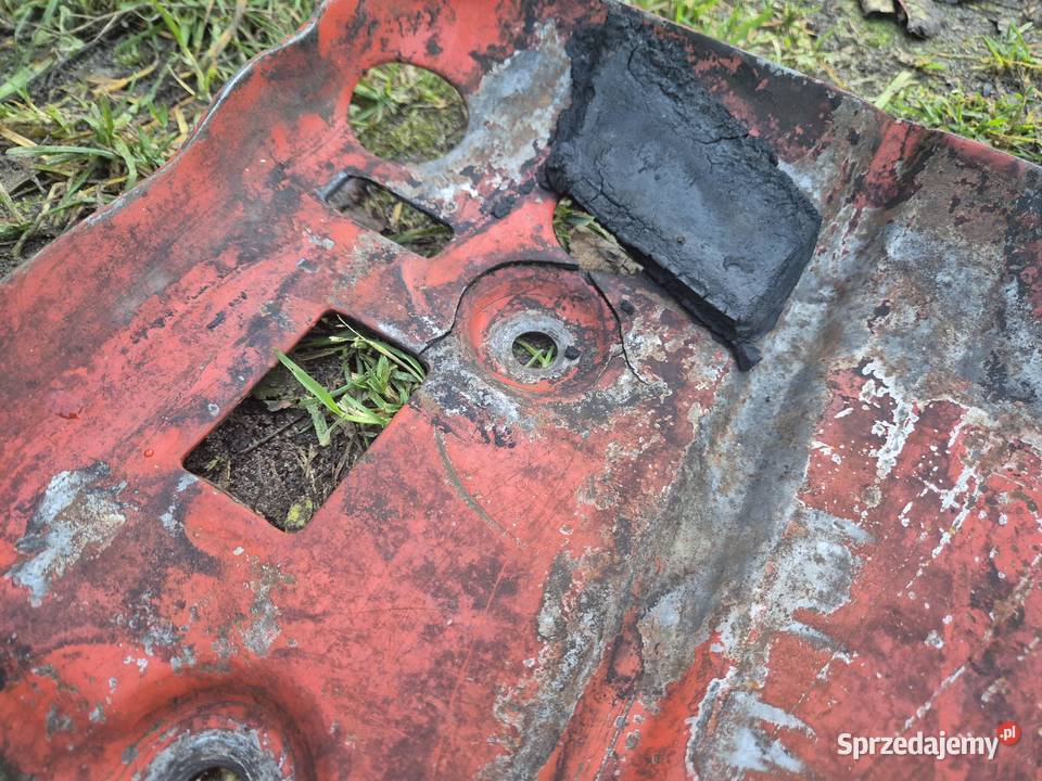 Podstawa zbiornika paliwa T25 Bucze