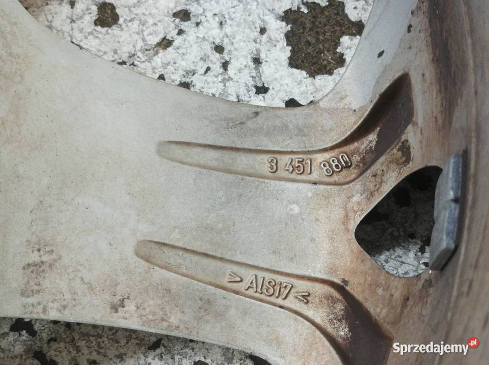 FELGA ALUMINIOWA R18 5X120 ET46 O72MM 8JX18EH2 Samochodowe