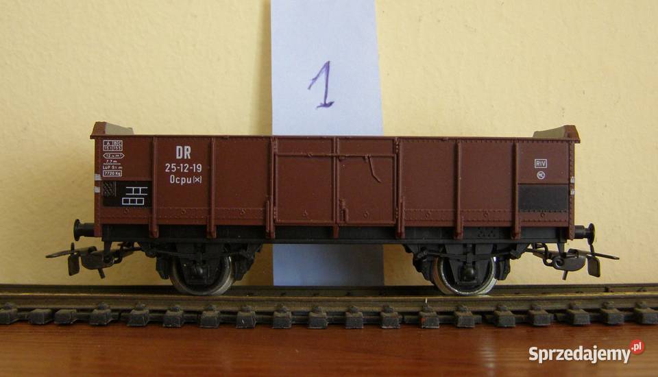 Kolejka wagon towarowy 1 H0 Piko łódzkie Łódź